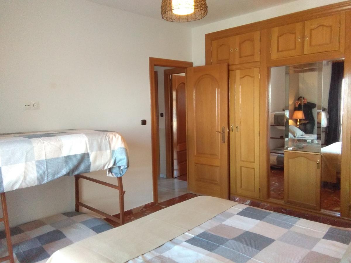 Villa A 15' Granada, Piscina, Solarium, Futbolín, Casa Medina Güevéjar Exterior foto